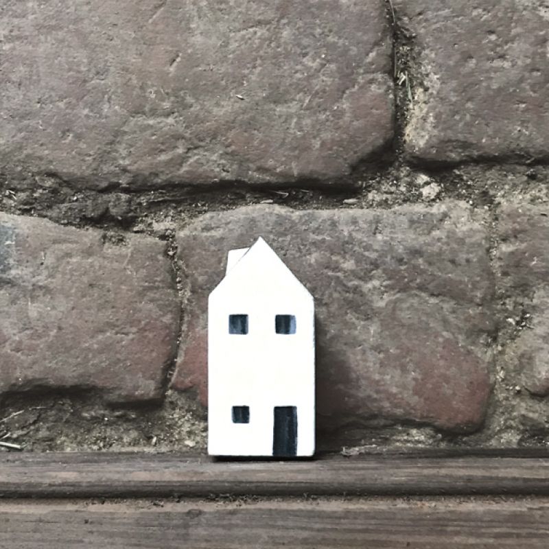 Little white house - Number 3