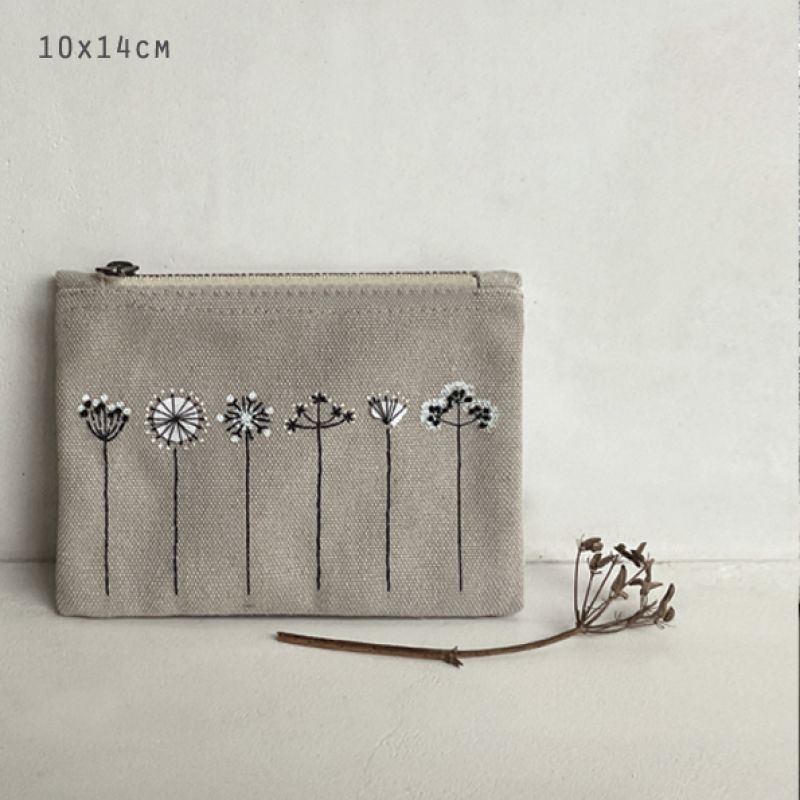Linen purse-Hedgerow