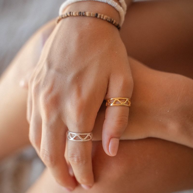 Metal ring