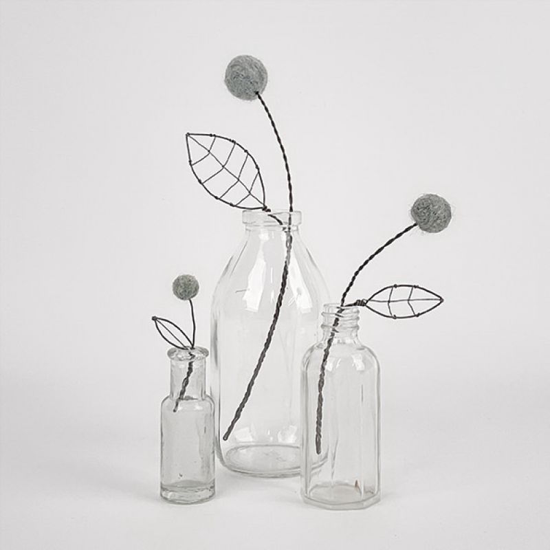Small wire pompom flower-Grey