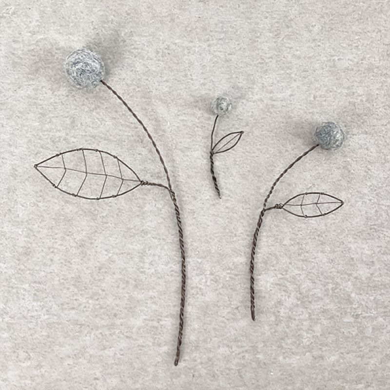 Small wire pompom flower-Grey