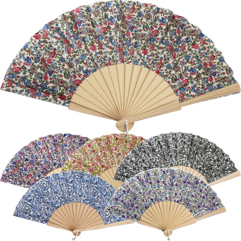 Floral Spanish fan 