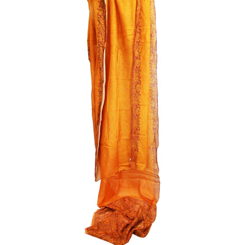 Old rayon sari approx 5m asst'd