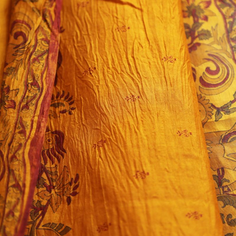 Old rayon sari approx 5m asst'd