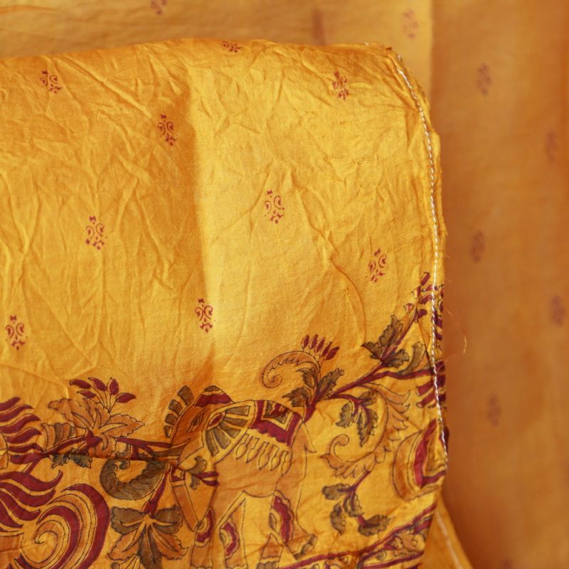 Old rayon sari approx 5m asst'd