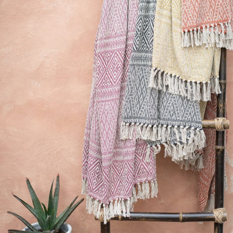 Salasar large throw/bedcover, plum, 225x250cm