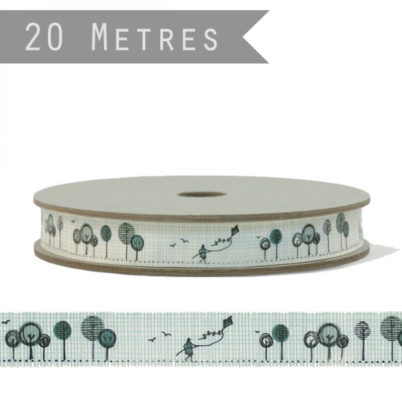 20 metre ribbon roll – Kite flying in park